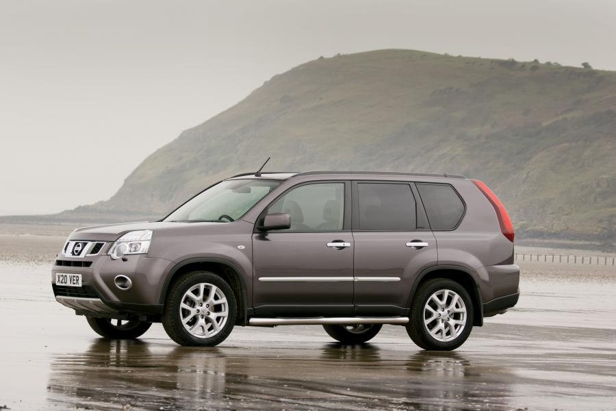  Nissan X-Trail Platinum Edition 2012 года  (UK) (фото 16 из 17)